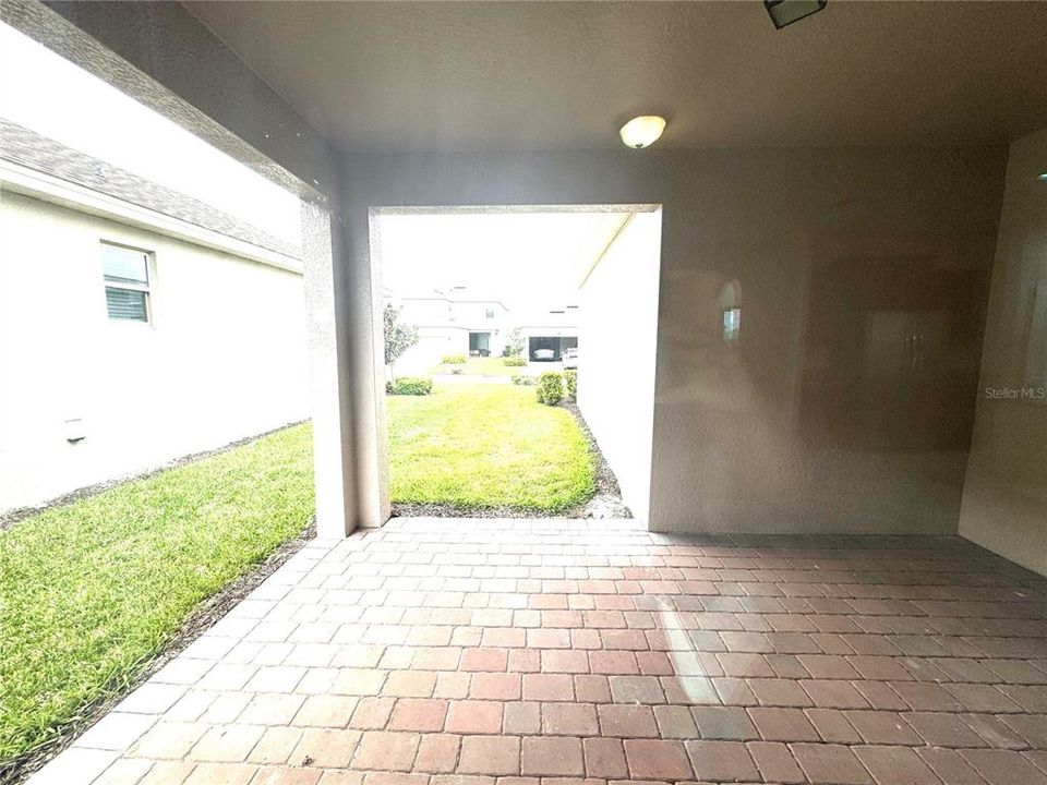 For Rent: $3,200 (4 beds, 3 baths, 2477 Square Feet)