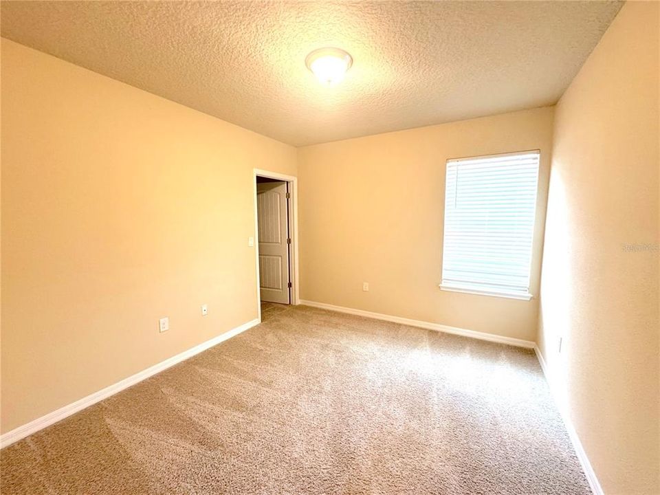 For Rent: $3,200 (4 beds, 3 baths, 2477 Square Feet)