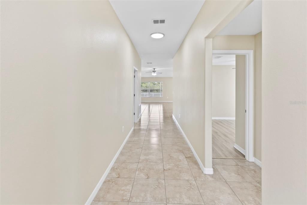 For Sale: $390,000 (4 beds, 2 baths, 1922 Square Feet)