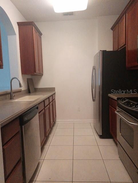 For Sale: $215,000 (3 beds, 2 baths, 1247 Square Feet)
