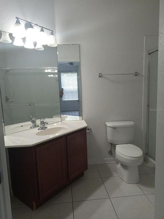 For Sale: $215,000 (3 beds, 2 baths, 1247 Square Feet)