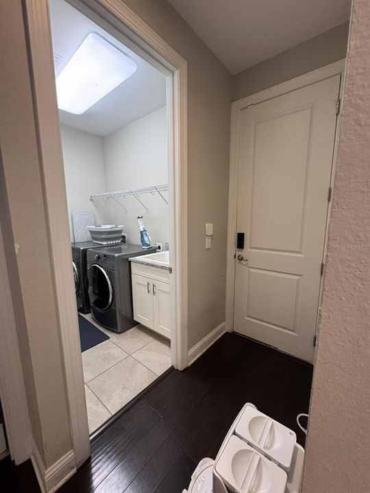 For Sale: $1,099,000 (4 beds, 3 baths, 3082 Square Feet)