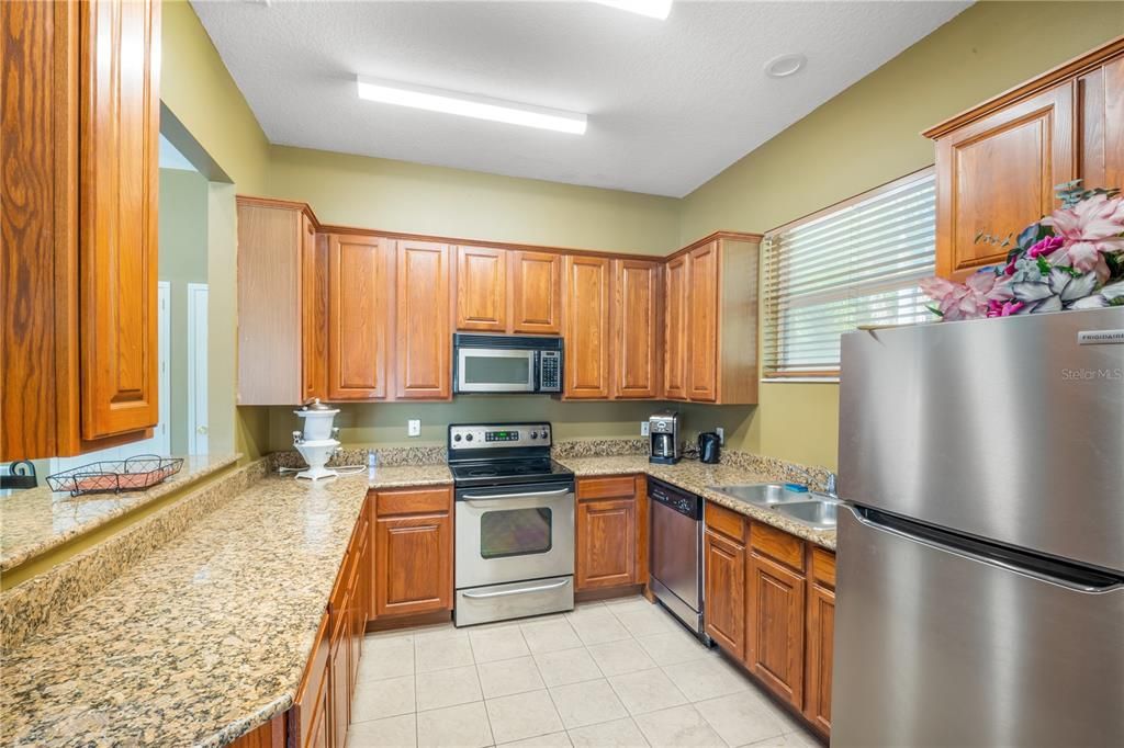 For Rent: $1,400 (2 beds, 2 baths, 1050 Square Feet)