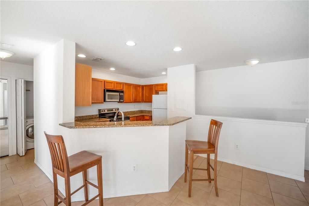 For Rent: $1,400 (2 beds, 2 baths, 1050 Square Feet)