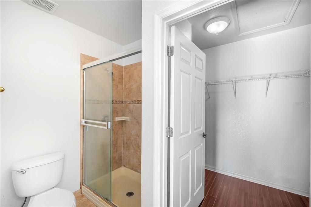 For Rent: $1,400 (2 beds, 2 baths, 1050 Square Feet)
