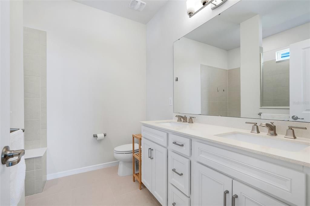 For Sale: $560,000 (3 beds, 2 baths, 2144 Square Feet)