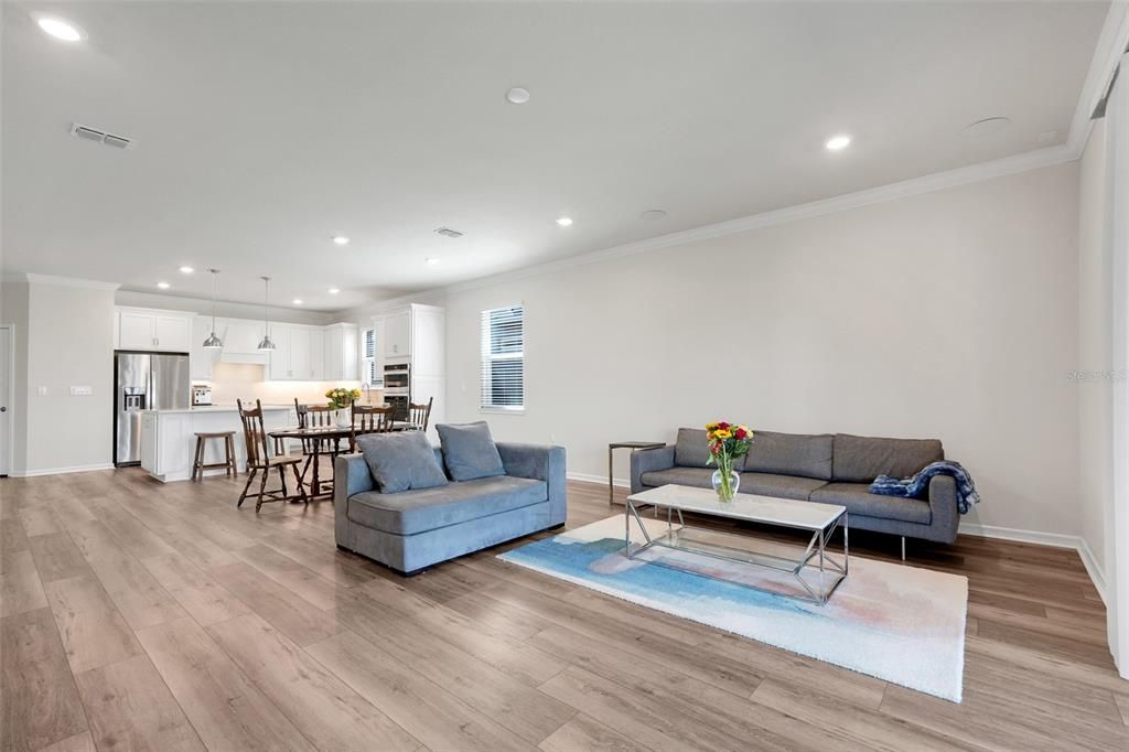 For Sale: $560,000 (3 beds, 2 baths, 2144 Square Feet)