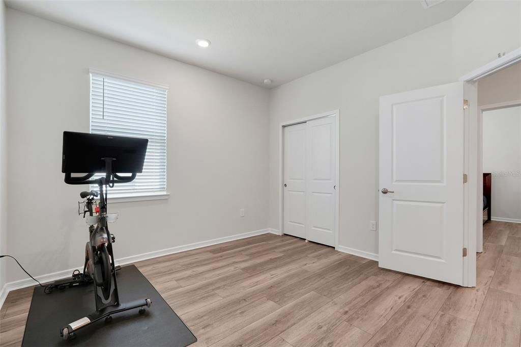 For Sale: $560,000 (3 beds, 2 baths, 2144 Square Feet)