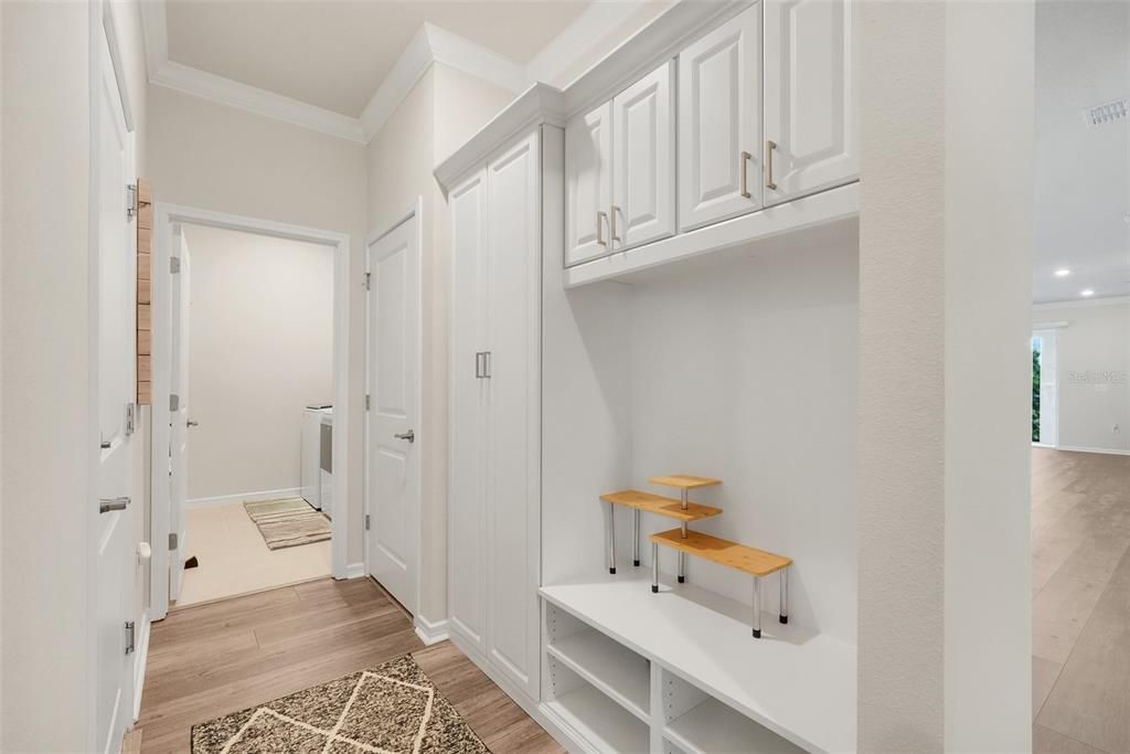 For Sale: $560,000 (3 beds, 2 baths, 2144 Square Feet)