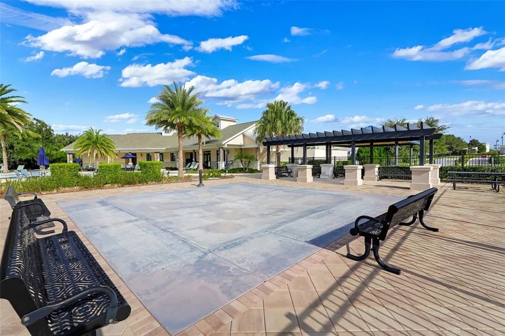For Sale: $560,000 (3 beds, 2 baths, 2144 Square Feet)