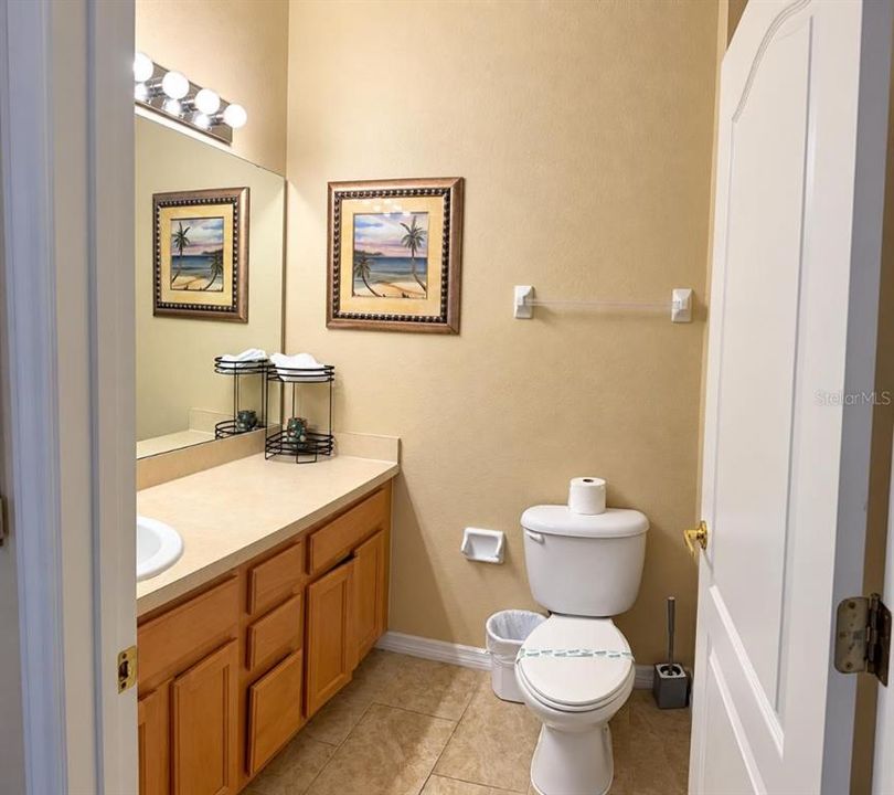 На продажу: $229,900 (4 спален, 3 ванн, 1470 Квадратных фут)