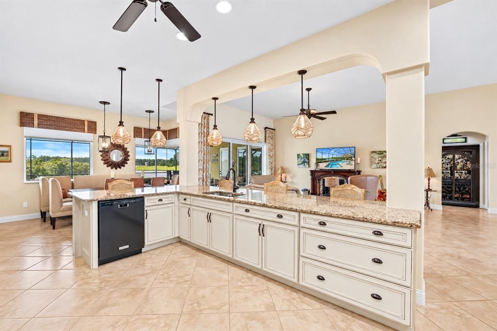 For Sale: $1,100,000 (3 beds, 3 baths, 2669 Square Feet)