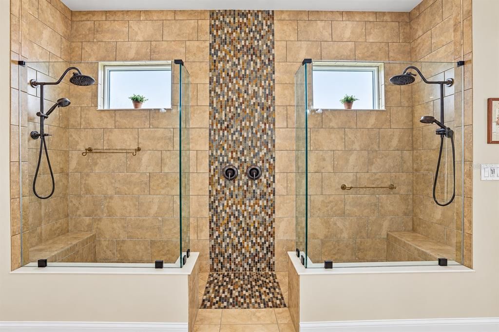 For Sale: $1,100,000 (3 beds, 3 baths, 2669 Square Feet)