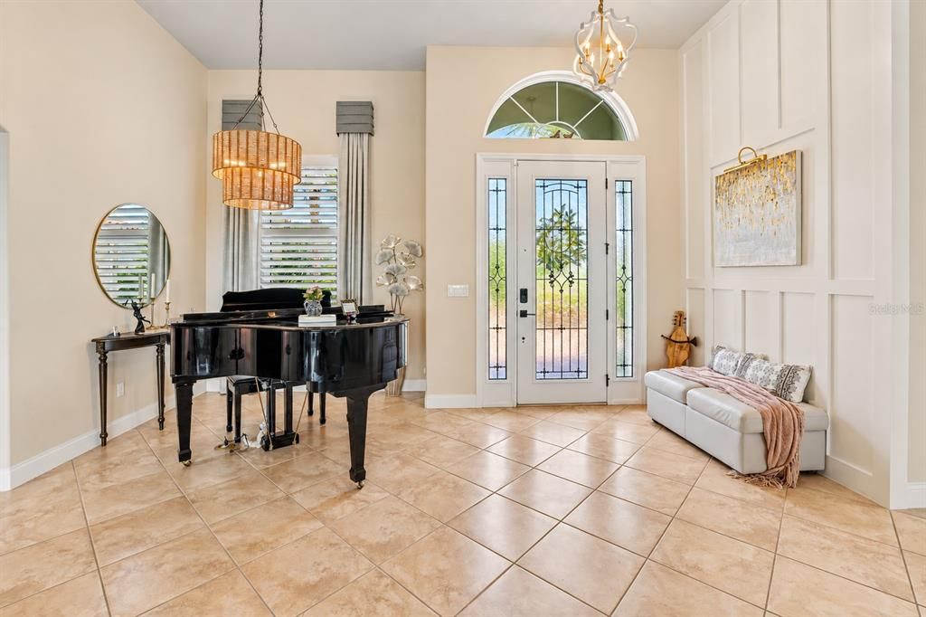 For Sale: $1,100,000 (3 beds, 3 baths, 2669 Square Feet)