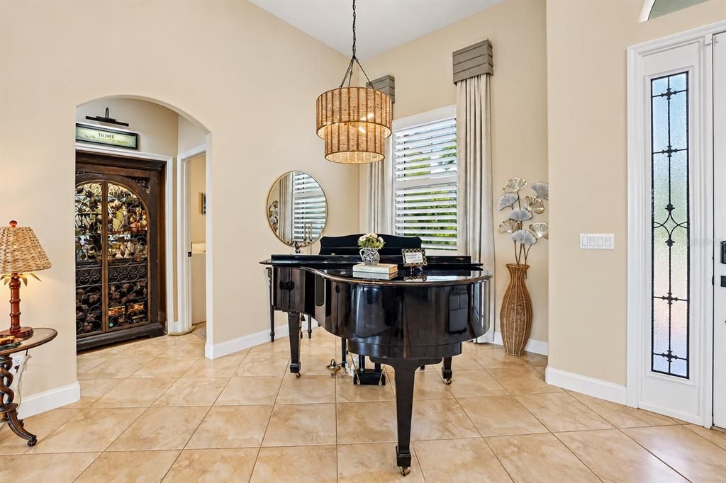 For Sale: $1,100,000 (3 beds, 3 baths, 2669 Square Feet)