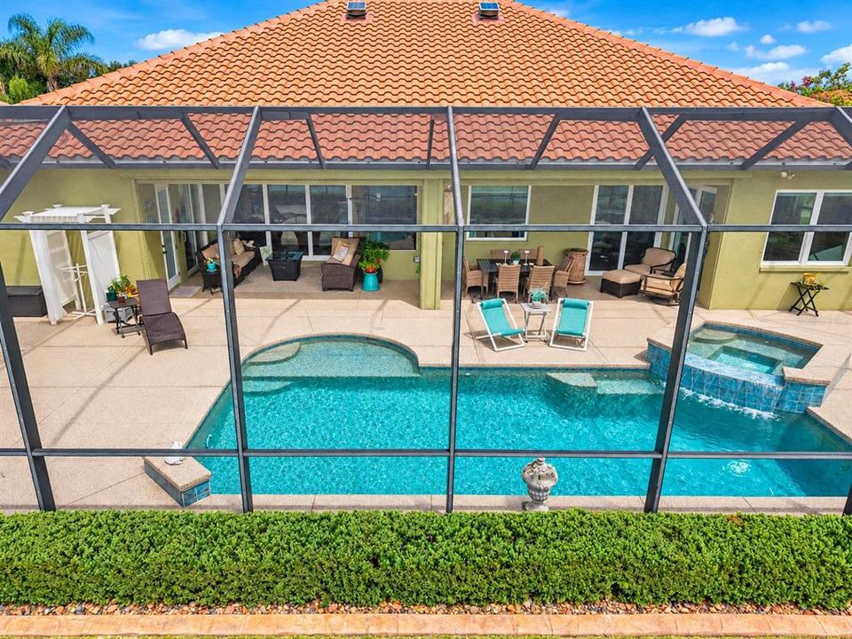 For Sale: $1,100,000 (3 beds, 3 baths, 2669 Square Feet)