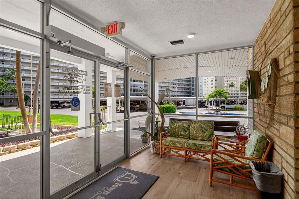 En Venta: $175,000 (1 camas, 1 baños, 1060 Pies cuadrados)