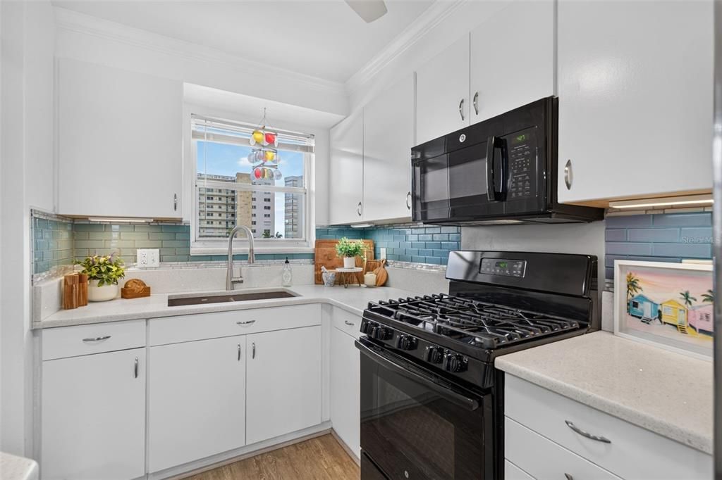 En Venta: $175,000 (1 camas, 1 baños, 1060 Pies cuadrados)
