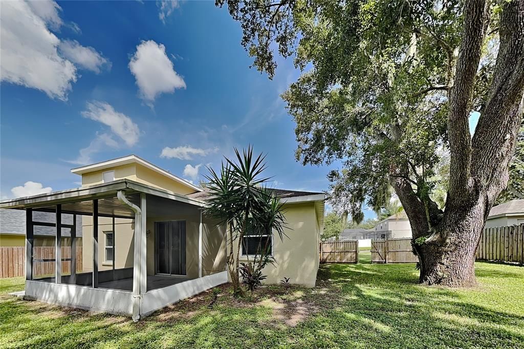For Rent: $2,559 (4 beds, 3 baths, 2008 Square Feet)