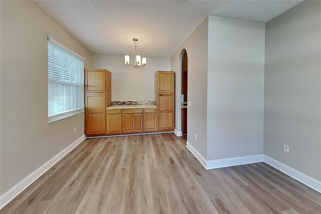 For Rent: $2,559 (4 beds, 3 baths, 2008 Square Feet)
