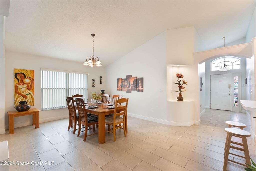 For Sale: $415,000 (4 beds, 2 baths, 1864 Square Feet)