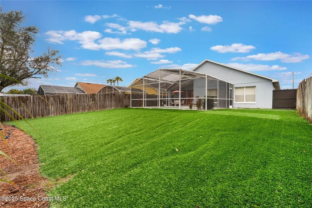 For Sale: $415,000 (4 beds, 2 baths, 1864 Square Feet)
