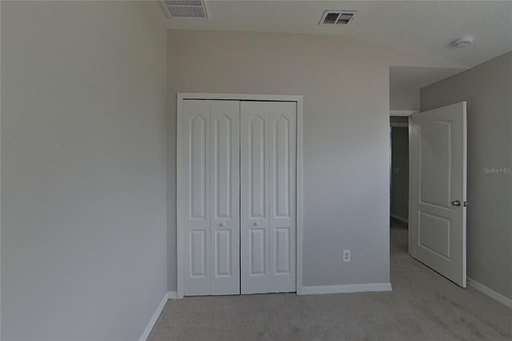 For Rent: $2,079 (4 beds, 2 baths, 2194 Square Feet)