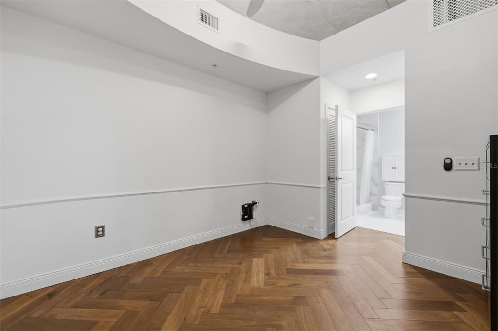 В аренду: $2,995 (1 спален, 1 ванн, 746 Квадратных фут)