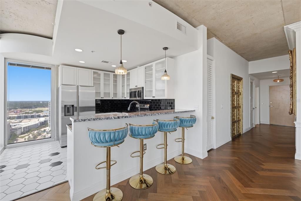 В аренду: $2,995 (1 спален, 1 ванн, 746 Квадратных фут)