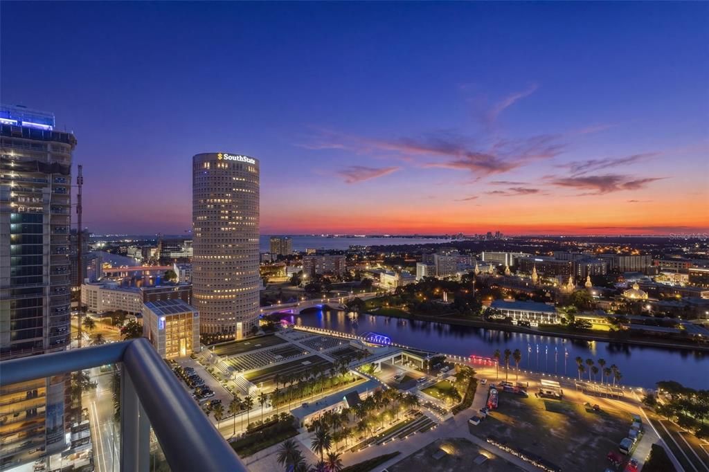 В аренду: $2,995 (1 спален, 1 ванн, 746 Квадратных фут)