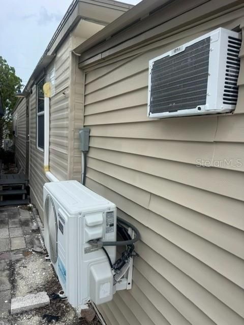 For Sale: $150,000 (1 beds, 1 baths, 460 Square Feet)