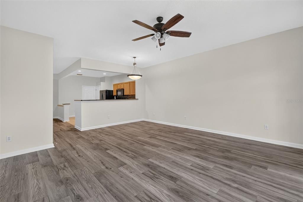 En Venta: $195,000 (3 camas, 2 baños, 1584 Pies cuadrados)