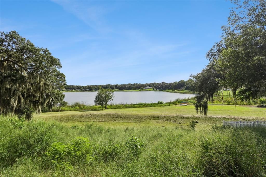 For Sale: $299,900 (3 beds, 2 baths, 1244 Square Feet)
