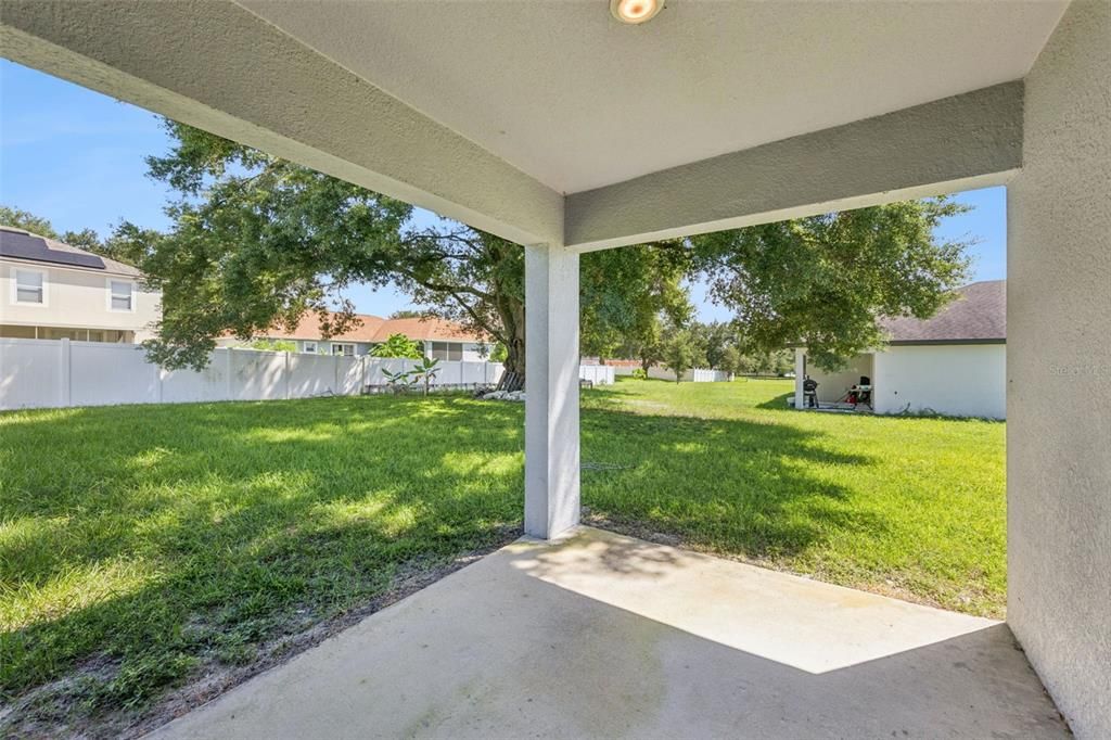 En Venta: $345,000 (5 camas, 3 baños, 1944 Pies cuadrados)