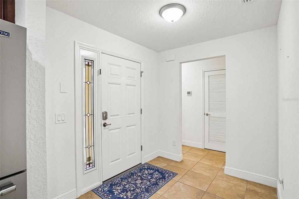 For Sale: $307,500 (3 beds, 2 baths, 1315 Square Feet)