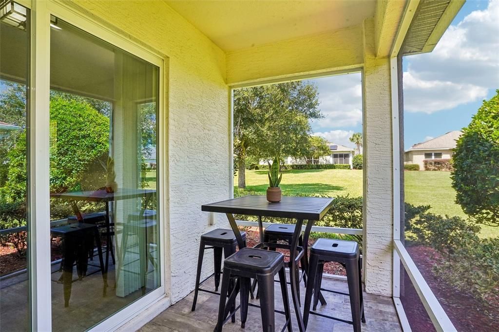 For Sale: $307,500 (3 beds, 2 baths, 1315 Square Feet)