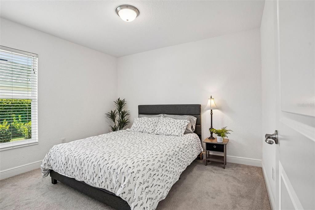 For Sale: $307,500 (3 beds, 2 baths, 1315 Square Feet)