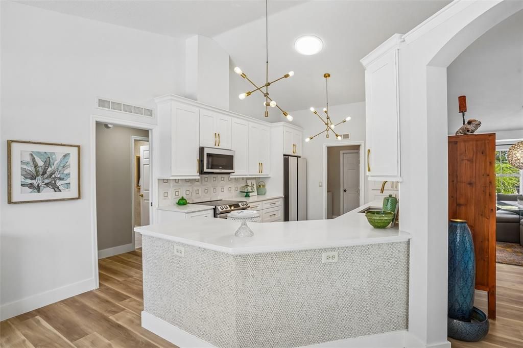 На продажу: $415,000 (3 спален, 2 ванн, 1790 Квадратных фут)