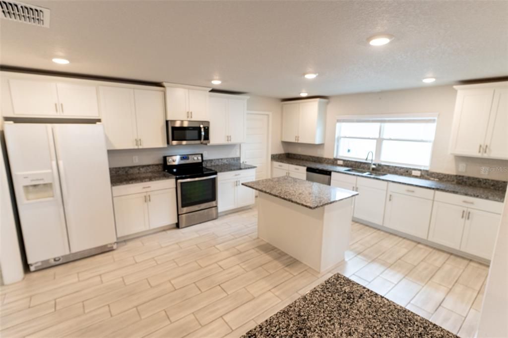 For Sale: $454,500 (4 beds, 3 baths, 2997 Square Feet)