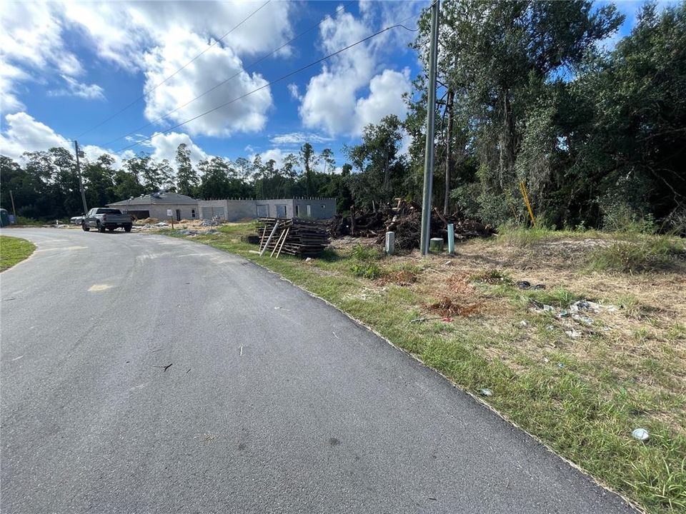 На продажу: $44,990 (0.31 acres)