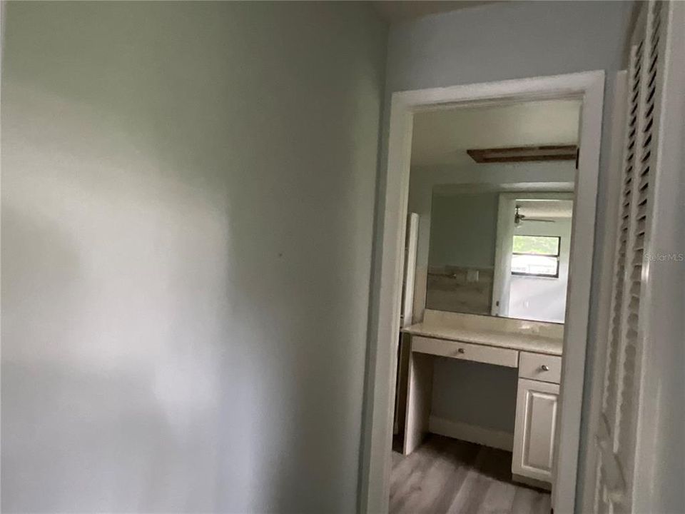 For Sale: $204,900 (2 beds, 2 baths, 1277 Square Feet)