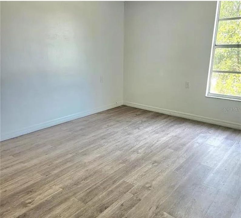 В аренду: $2,595 (4 спален, 3 ванн, 1988 Квадратных фут)