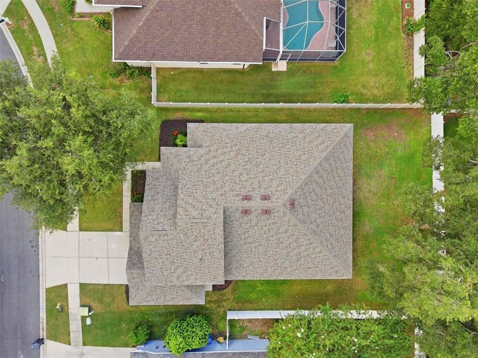 For Sale: $499,900 (4 beds, 2 baths, 2618 Square Feet)