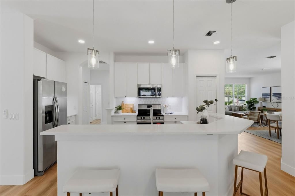 For Sale: $499,900 (4 beds, 2 baths, 2618 Square Feet)