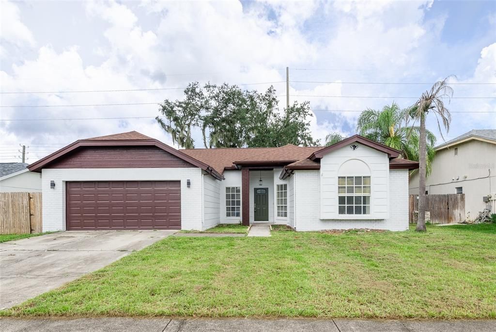 For Sale: $399,000 (4 beds, 2 baths, 1751 Square Feet)