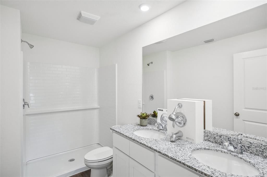 For Sale: $287,990 (3 beds, 2 baths, 1582 Square Feet)