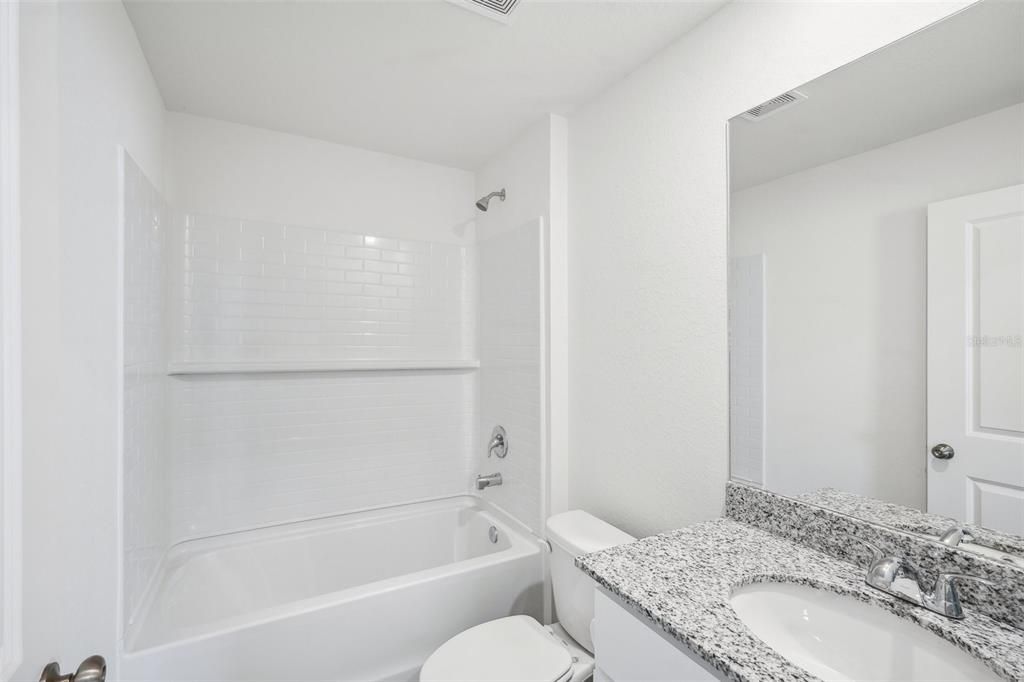 For Sale: $287,990 (3 beds, 2 baths, 1582 Square Feet)