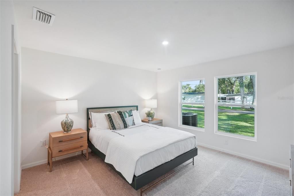 For Sale: $287,990 (3 beds, 2 baths, 1582 Square Feet)