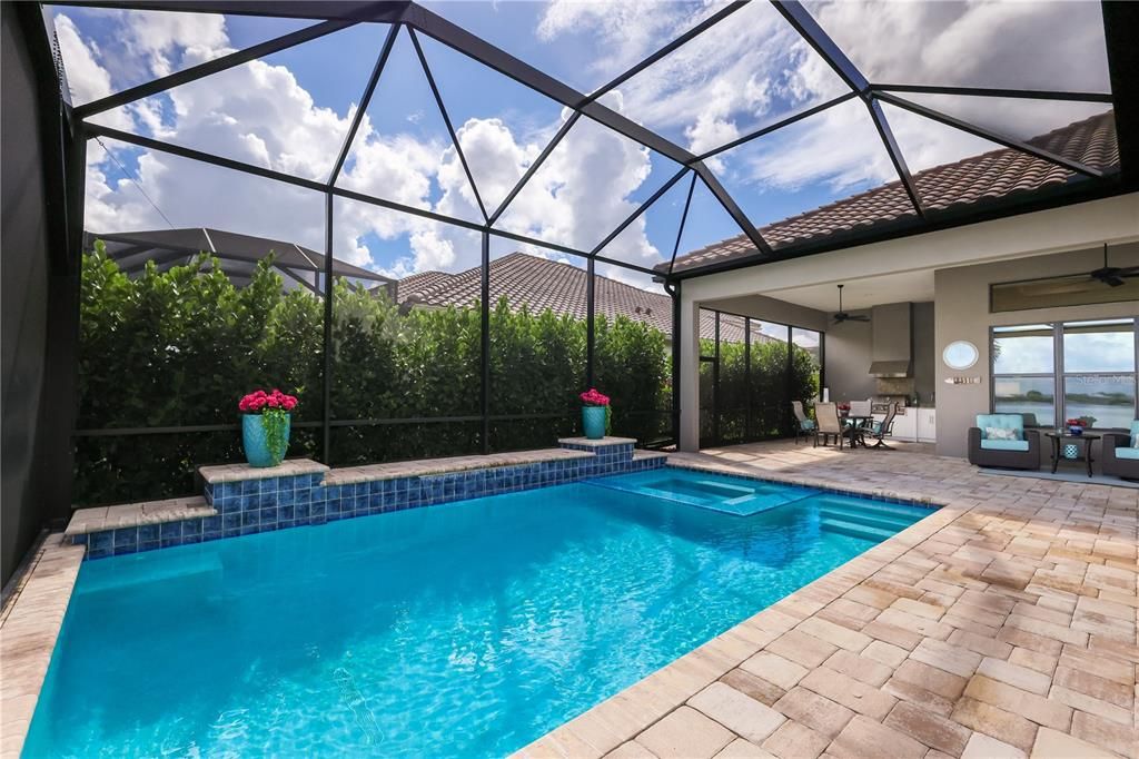 For Sale: $1,250,000 (3 beds, 2 baths, 2563 Square Feet)