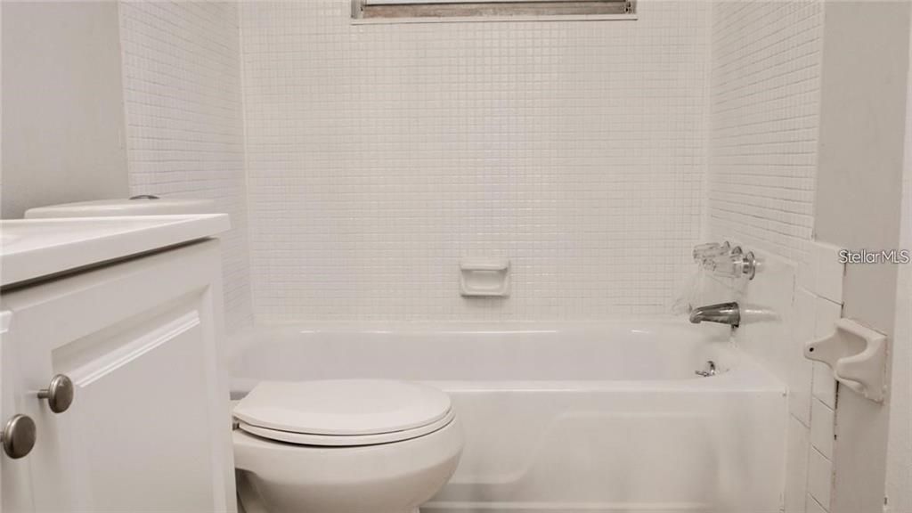 For Rent: $1,250 (2 beds, 1 baths, 680 Square Feet)